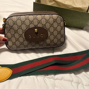 Gucci Signature Brown and Tan Crossbody Bag